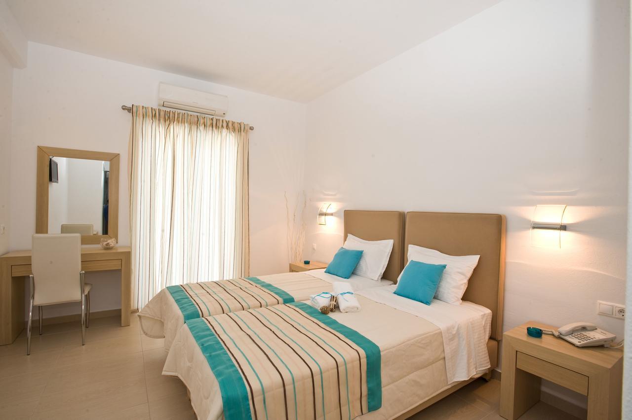 Hotel Zannis 3*